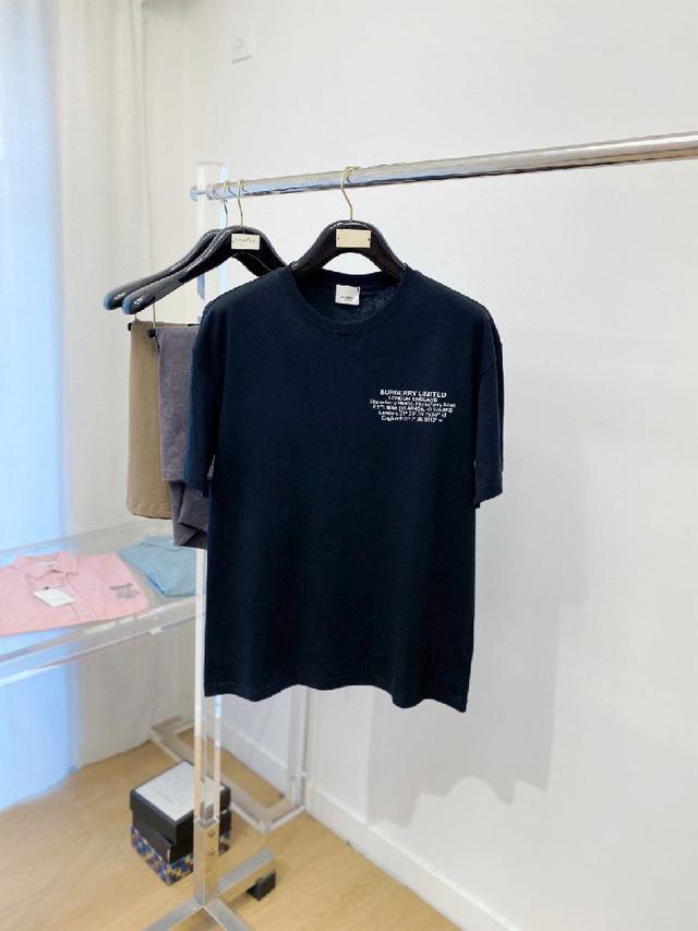 新品短袖T恤，帅气时尚，胸前图案字母logo，简约百搭款