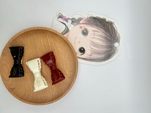 立體蝴蝶結髮夾