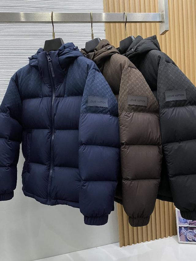 专柜对比 绝对的高品质 采用顶级95白鸭绒 超柔软