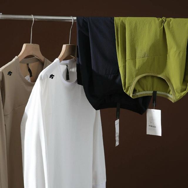 迪桑特户外激光镂空三角形长袖T恤