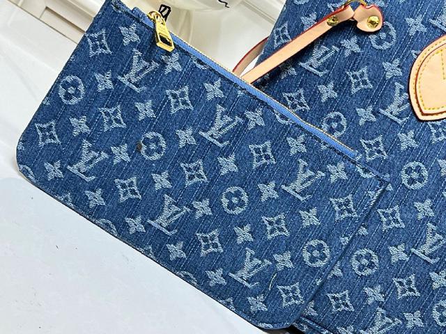 推出了经典的“彩色Monogram”系列，随即引发潮流风暴。