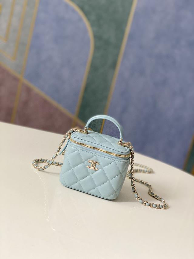 CHANEL：：．型号：92993尺寸：33CM：