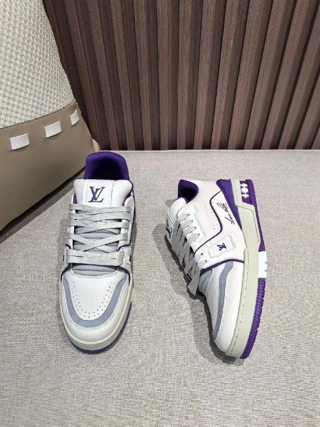 顶尖品质工厂出品，把控有制！所以整体下来一双鞋子的成本巨大