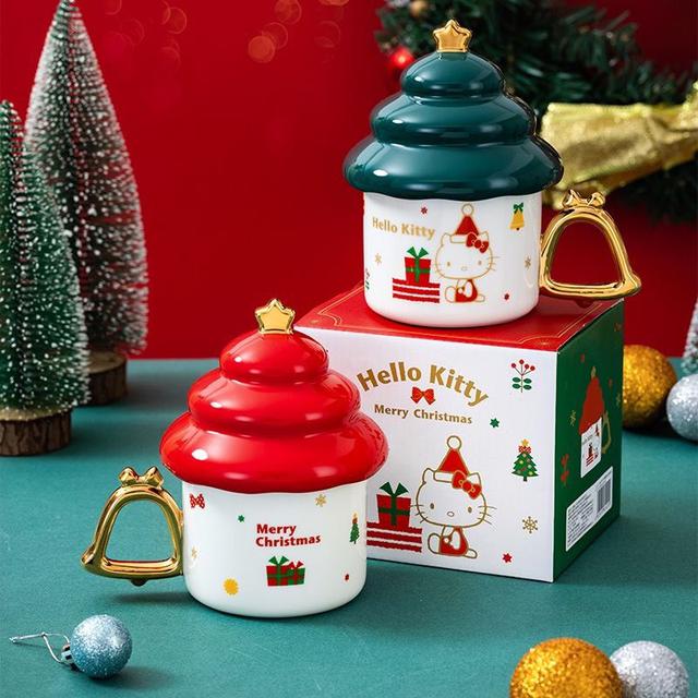 Hello Kitty聖誕樹造型帶蓋馬克杯(預購)