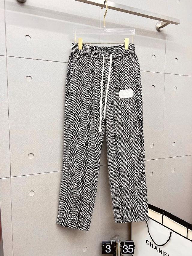 休闲裤2025SS春夏新款，特选定制科技清爽面料，