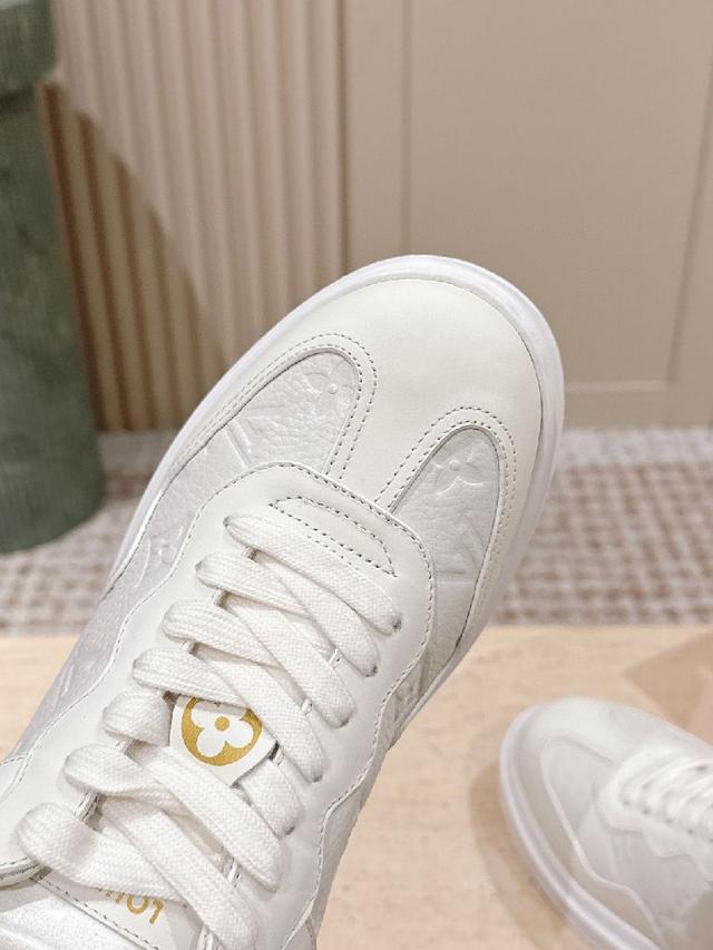 Louis vuitton ss25秋冬压老花 休闲 厚底 运动鞋 小白鞋