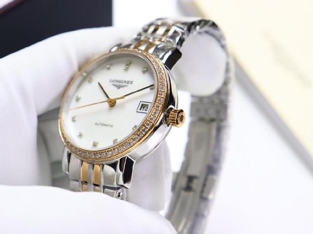 多次反复修缮至完美  极致严格的质量保证。 确保采用原版式抛光和拉丝工艺，