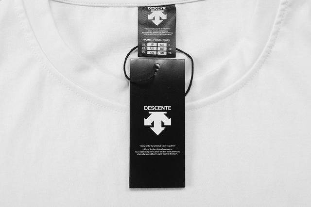 迪桑特 2025新款 后背印花字母logo 男女同款 运动休闲