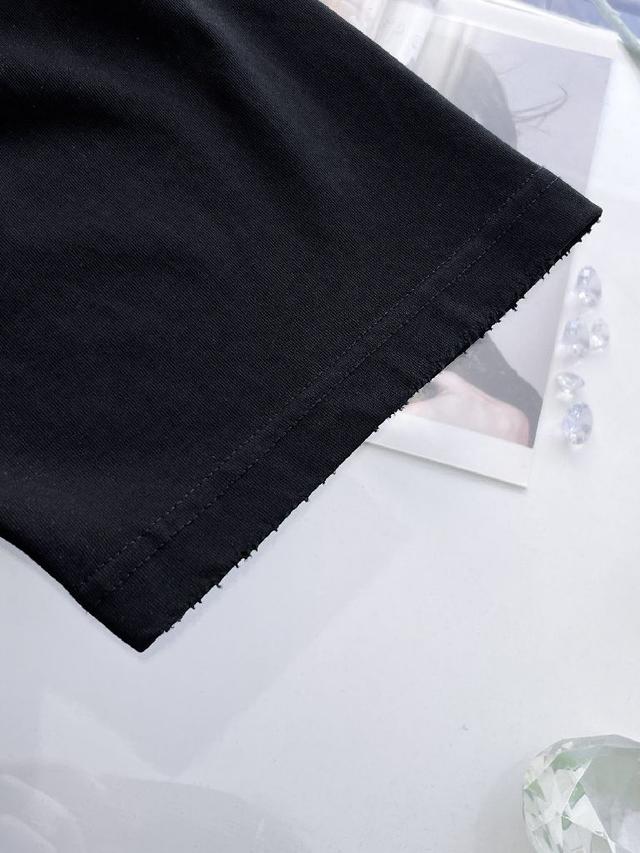 品牌logo重工艺设计 高端定制260克面料.手感柔软.穿着舒适