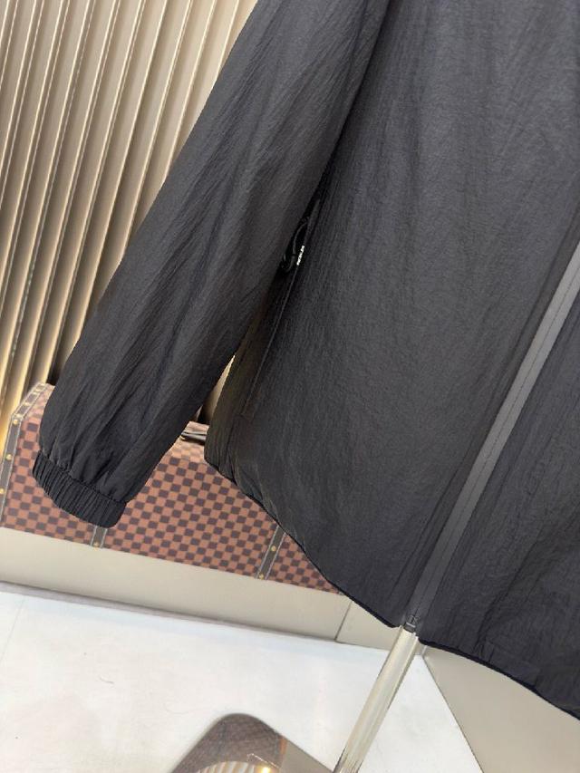 Loro Piana-诺悠翩雅 25秋冬男士时尚老钱风立领羽绒服