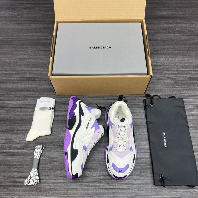 一代巴黎世家 原版复刻 无限还原ZP正确字体粗细、位置、大小 ，正确侧边透