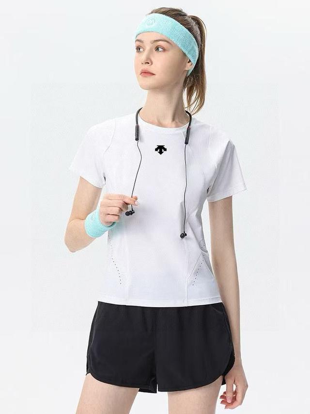 迪桑特四色女款冰丝速干短袖圆领T恤DESCENTE迪桑特女士抗菌