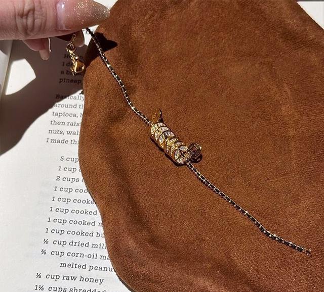 輕奢高級感時尚錢幣編織手鏈(預購)