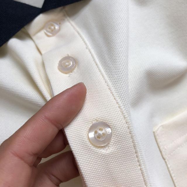 采用跟原版面料 胸前万针刺绣标识 定制定染    手感非常舒服  超级百搭好