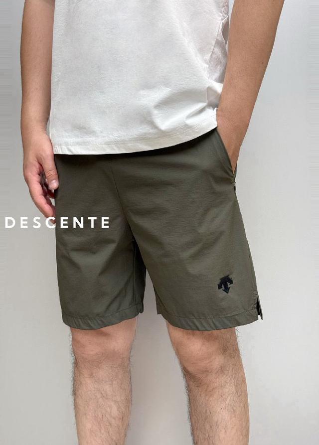 迪桑特*DESCENTE*夏季新品情侣款户外休闲连帽冰丝速干防晒皮肤衣