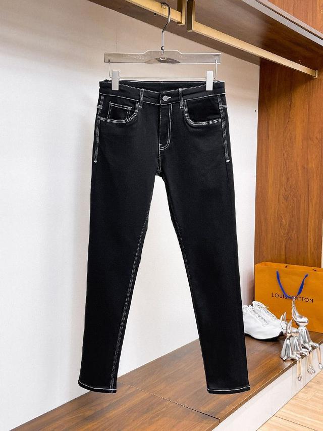 原单欧货狠货 采用进口定制高端洗水布 高弹面料