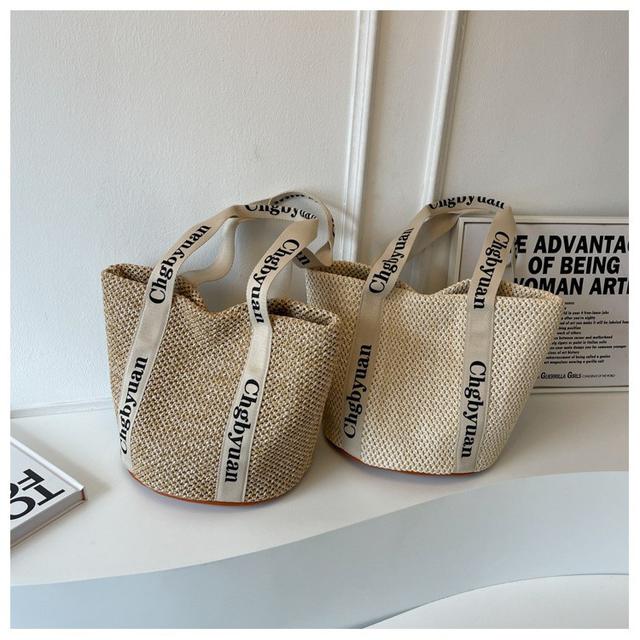 【海外預購】大容量百搭單肩草編水桶包