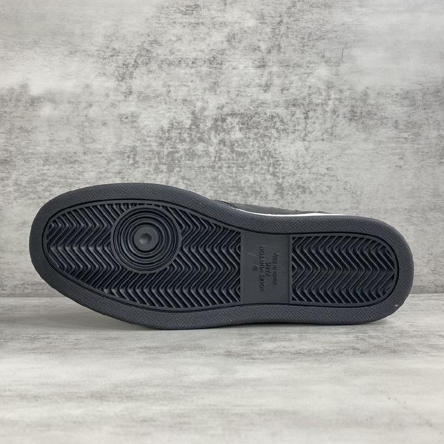 高帮运动鞋 Monogram 丹宁布取自可循环聚酯纤维