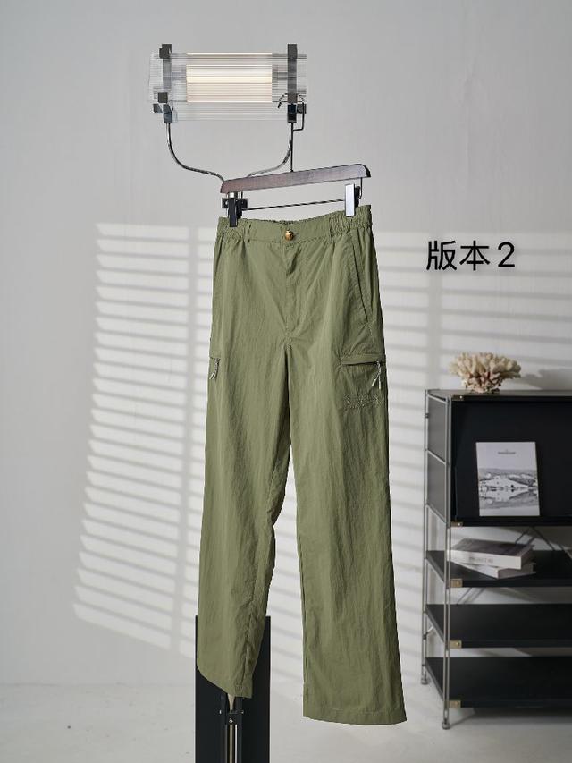 更是一件值得品味和收藏的“工业艺术品”。整体走线平直细腻