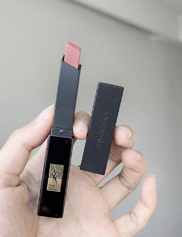 YSL 奢華緞面絨霧唇膏2g #319 惹火赤裸