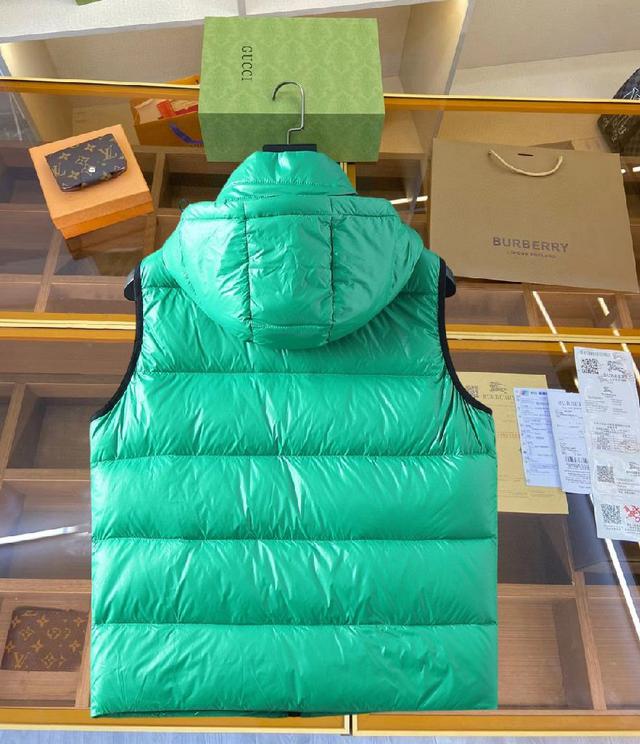 马甲2025新品 新款羽绒马甲 秀场新品，品相非常完美