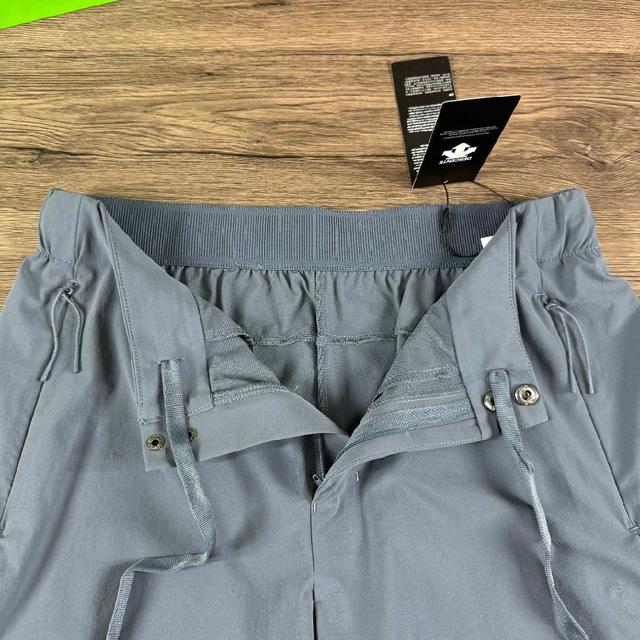 迪桑特DESCENTE 城市机能户外!城市通勤系列运动短裤~