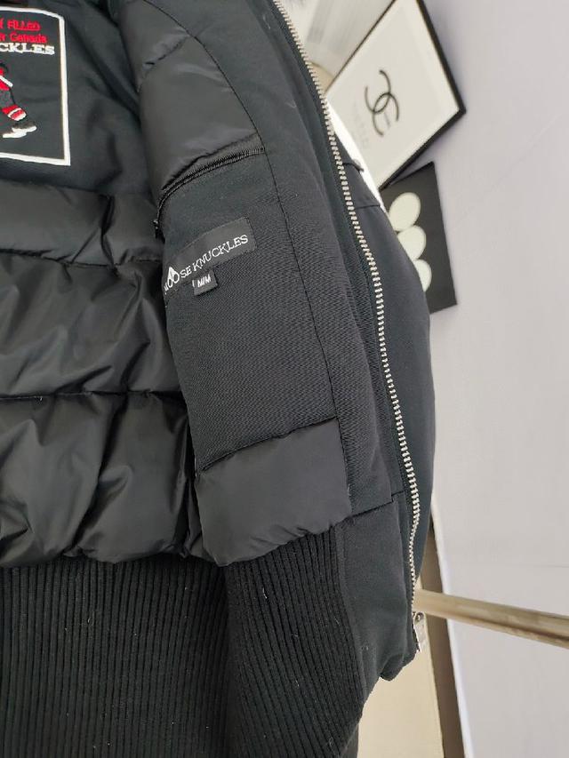 加拿大银剪刀Moose Knuckles一直是被公认为最保暖的羽绒服