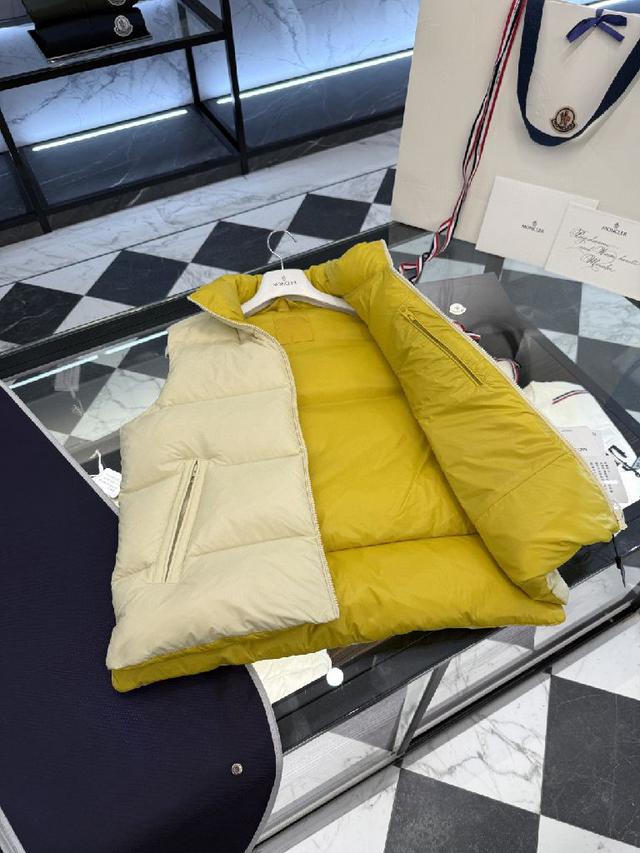 Moncler蒙口马甲 最新爆款💥立领大标羽绒服🔥浮雕填充工艺