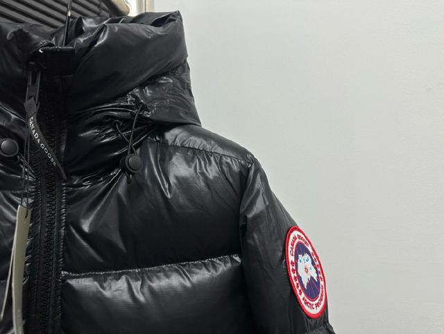 【𝘾𝘼𝙉𝘼𝘿𝘼 𝙂𝙊𝙊𝙎𝙀】加拿大鹅 限定新款