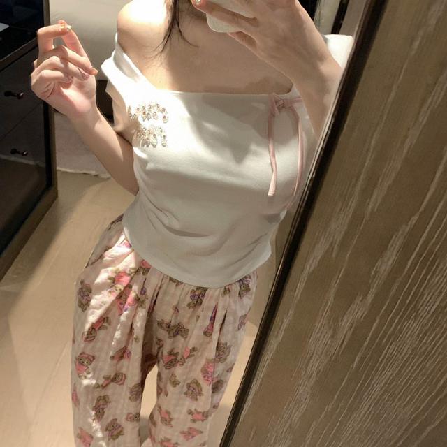 气质大小姐收腰蝴蝶结方领上衣