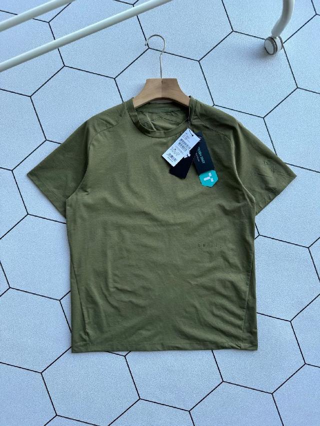 迪桑特/DESCENTE🔥