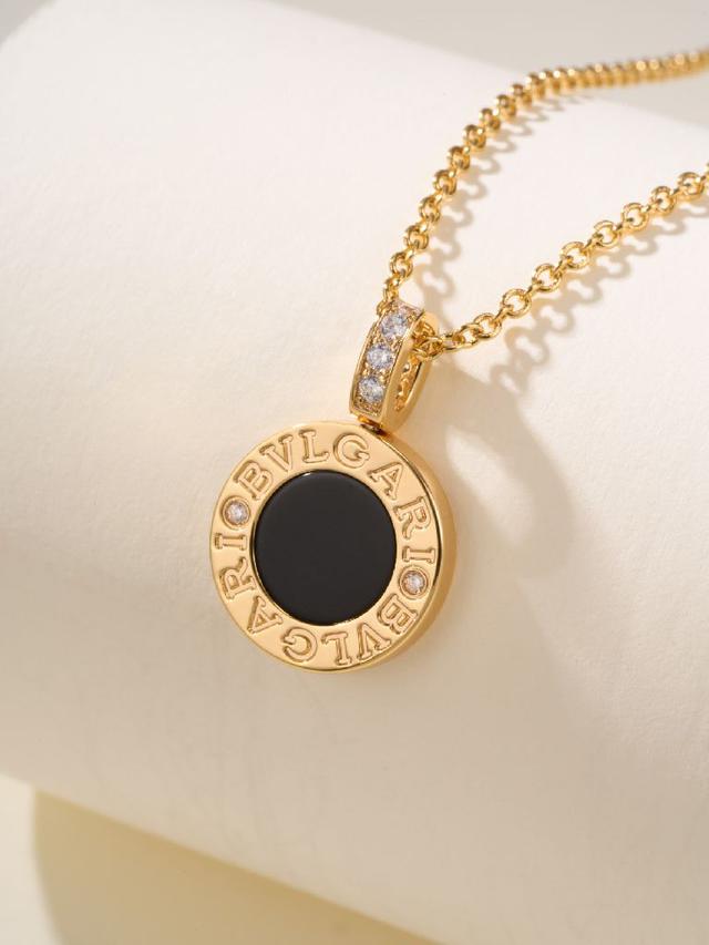 BV双面钱币红白贝母项链，双面财富哦哈哈 BB（BVLGARI BVLGARI）