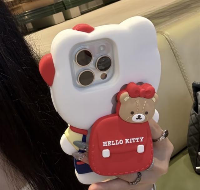 可愛立體KT書包支架硅膠全包手機殼(預購)