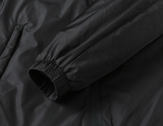 Moncler x Pharrell蒙口联名系列黑标超顶版本90白鸭羽绒服