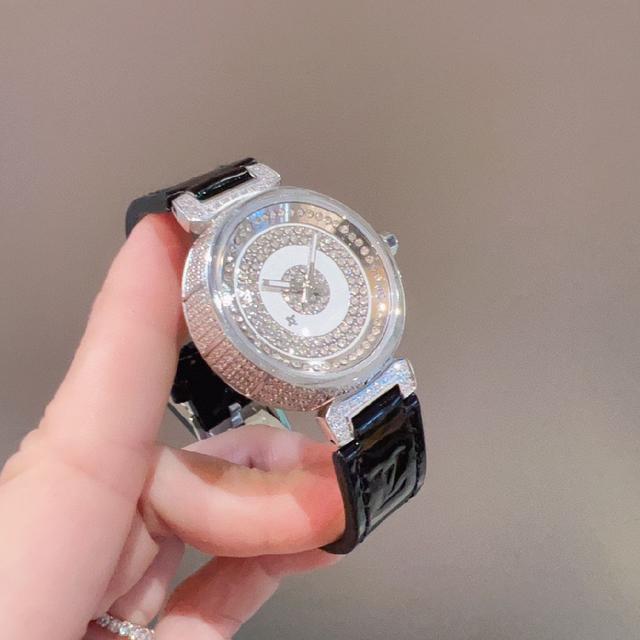 帝陀 TUDOR 复古系列 全自动机械  尺寸：42mm