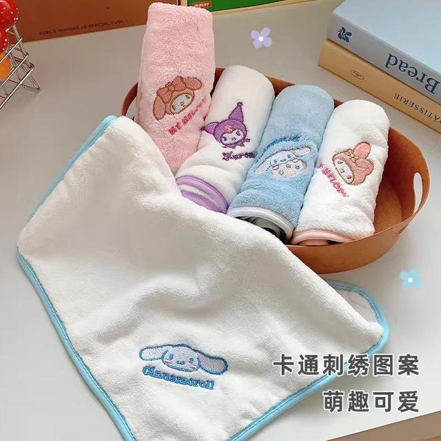 卡通三麗鷗珊瑚絨小方巾(預購)