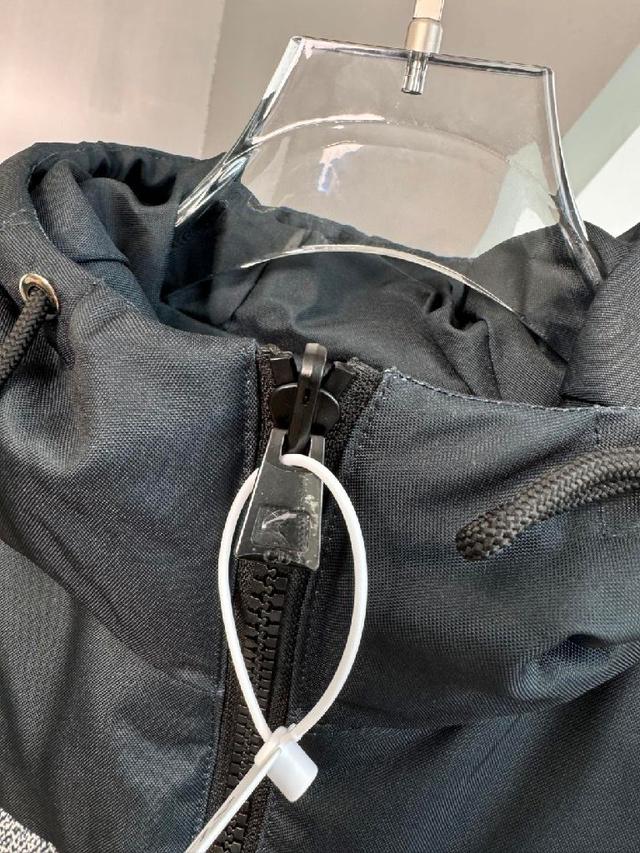 Lauren保罗拉夫劳伦 2025小马刺绣亮泽半高领羽绒服
