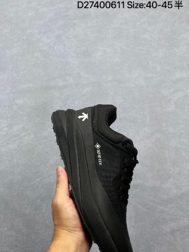 迪桑特DESCENTE BOA DUALIS都市通勤 GORE-TEX 时尚舒适