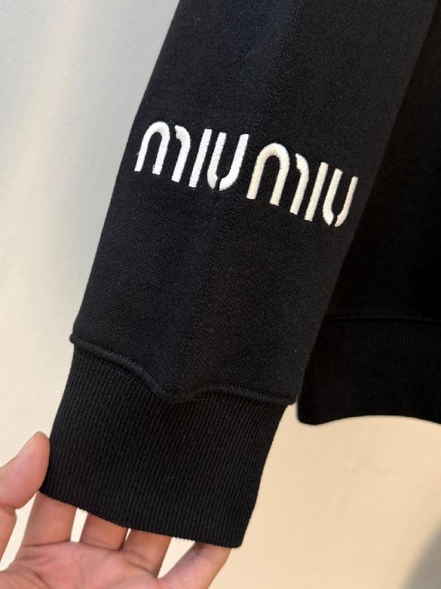 最新最顶级版本精美工艺连帽卫衣，最顶级的品质