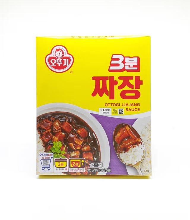 不倒翁3分炸醬（200g）