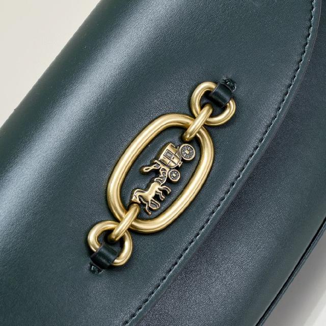 简风Relay托特CH757 强烈推荐入手!磁扣开合， 可存放一台