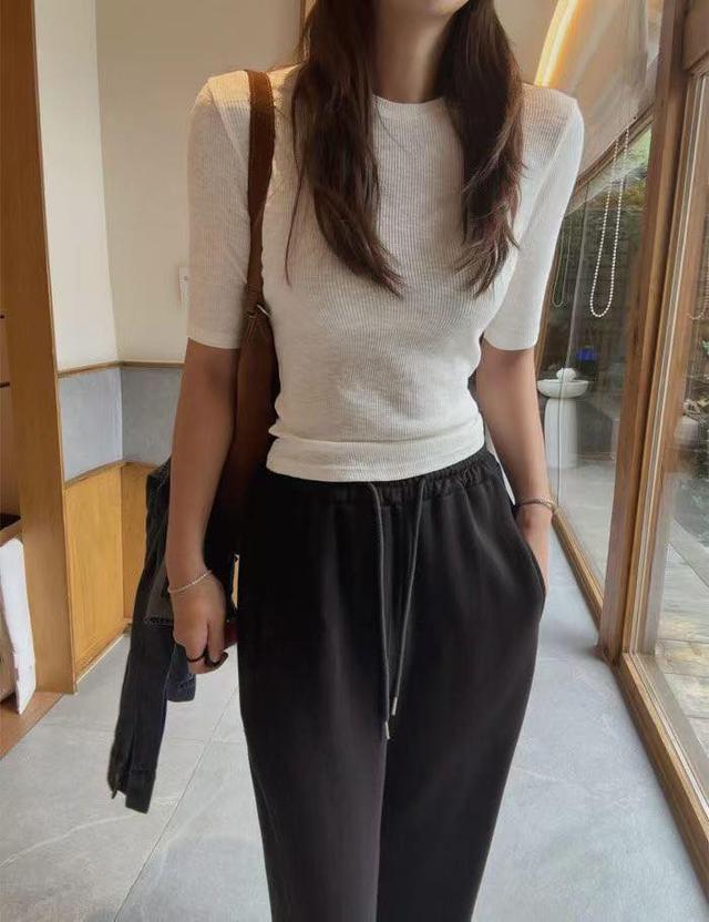 【預購商品】【0312結單】【批發】正韓 修身顯瘦彈力五分袖打底上衣030202 ♨️正韓服飾♨️