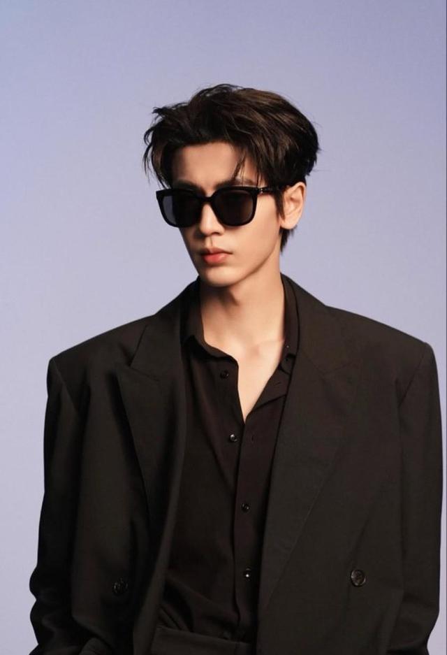 MOLSION 陌森張凌赫同款 方形膠框偏光太陽眼鏡#04/29有單就下