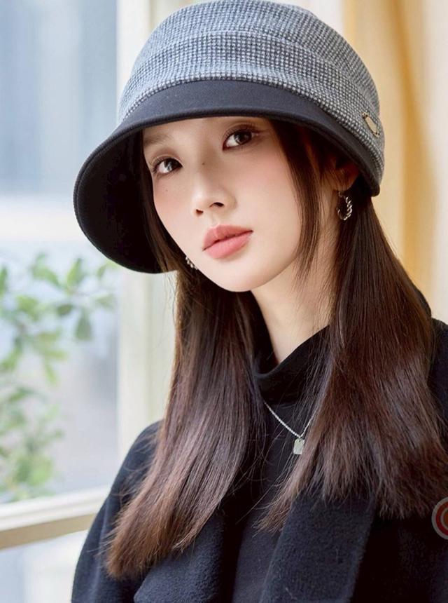 【預購商品】【1119結單】【批發】小臉時尚帽沿毛帽 102601