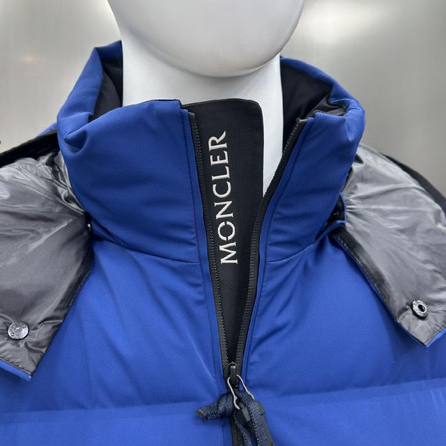 新款时尚设计师款羽绒羽绒服，爆款羽绒服，90#