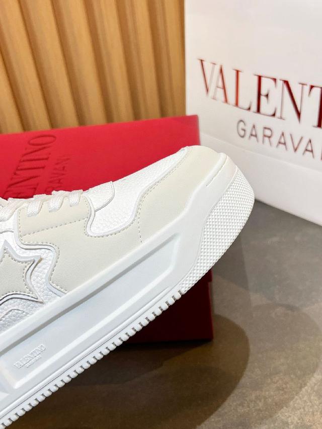 2024新款情侣运动鞋 火爆发售. 原版ZP入购拆解. 反复打