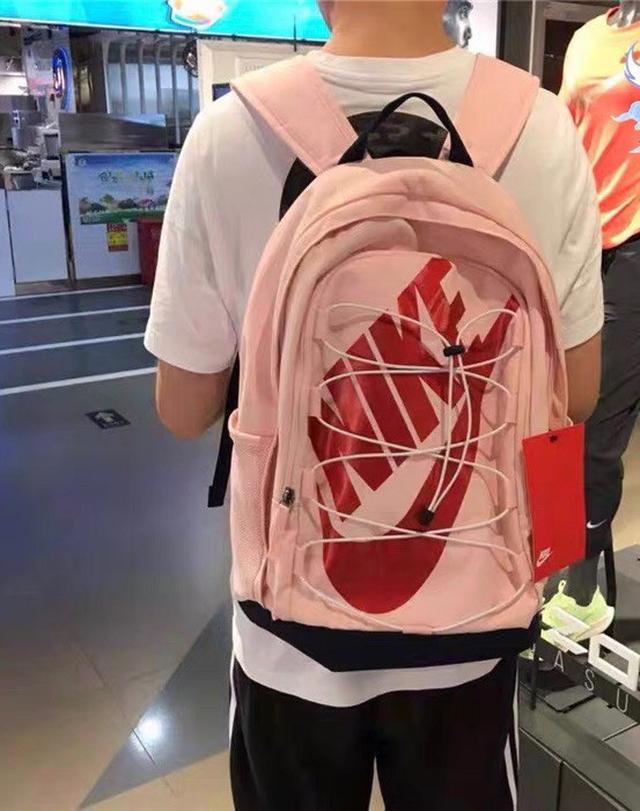 Nike 耐克男女包新款高中大学生书包变色龙logo运动双肩背包