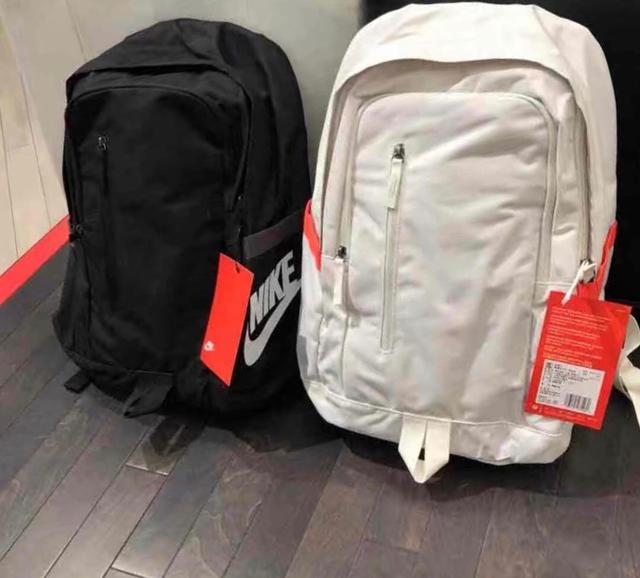 耐克双肩包男女包2019新款运动背包书包电脑旅行包