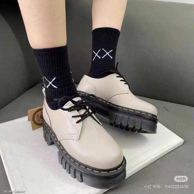 美國_🇬🇧Dr. Martens 厚底德比鞋（女款）#10