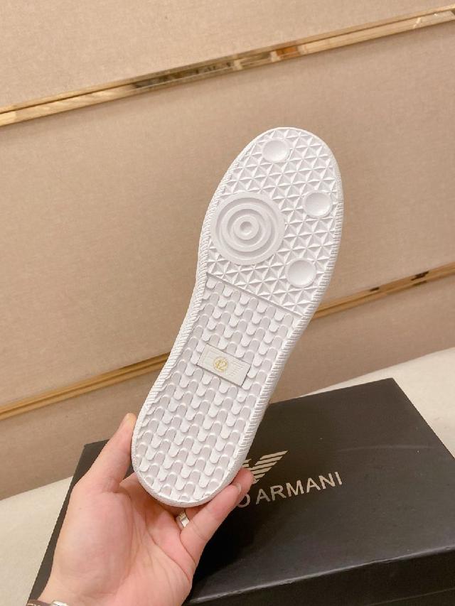 面料原版牛皮✅羊皮内里，官网指定耐磨休闲大底，专柜经典款实物拍摄